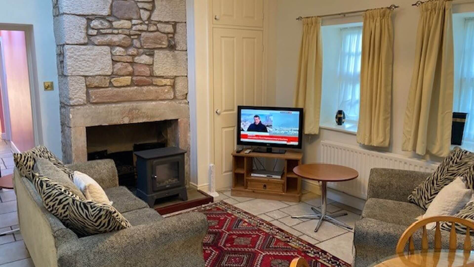 glebe-cottage-living-room