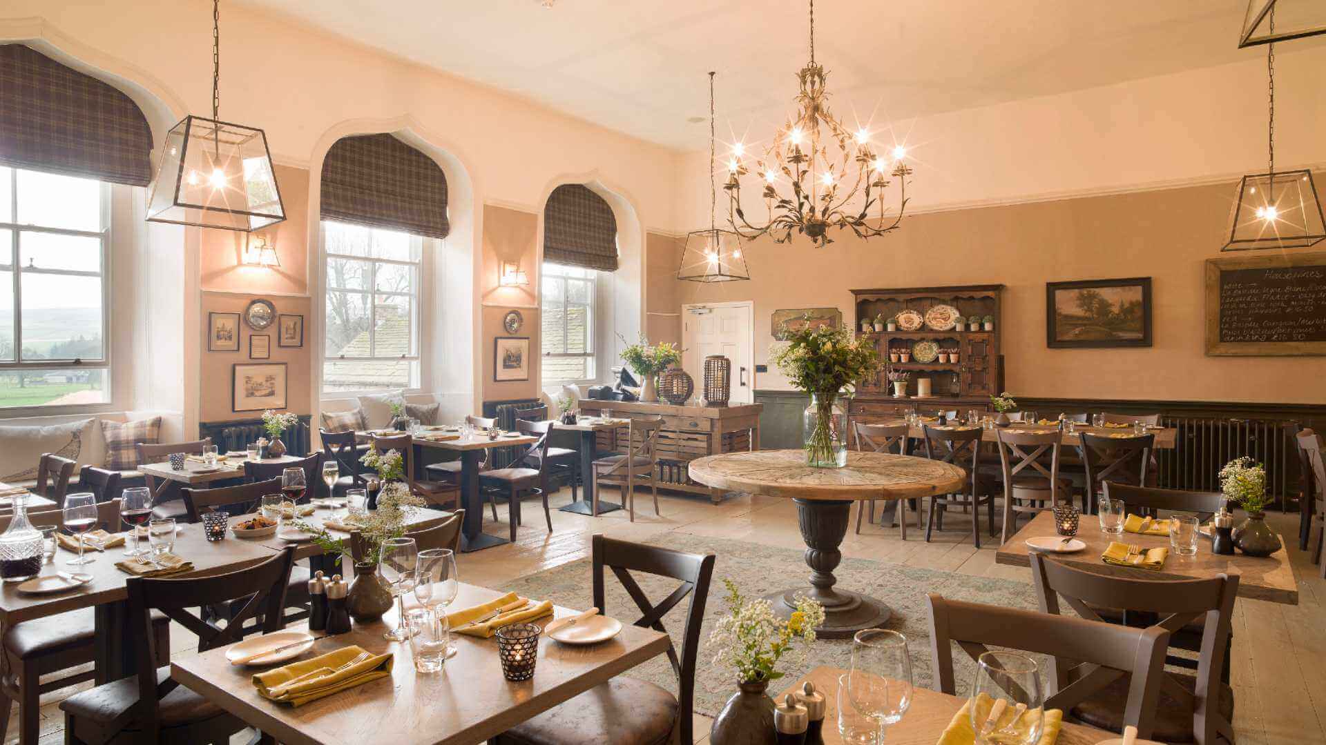 Dining room at Lord Crewe Arms