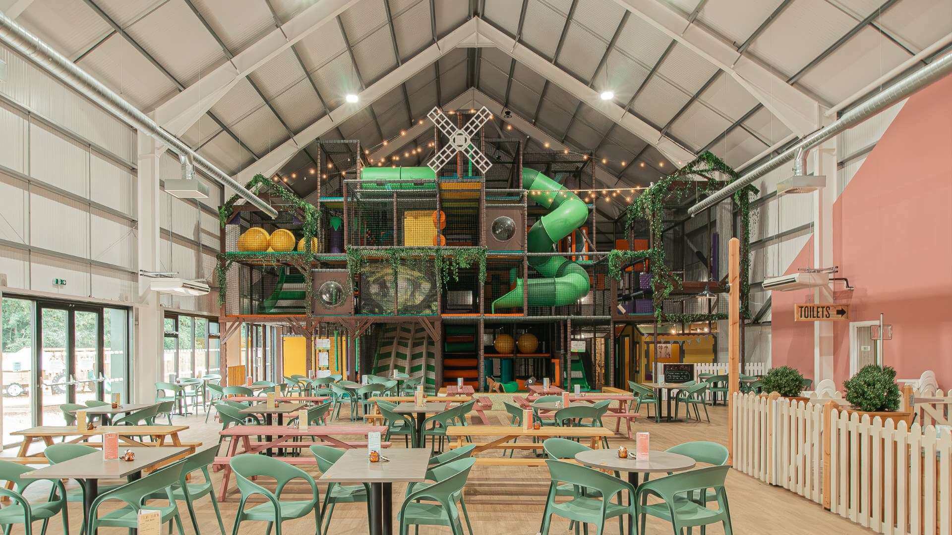 Brocksbushes Play Barn