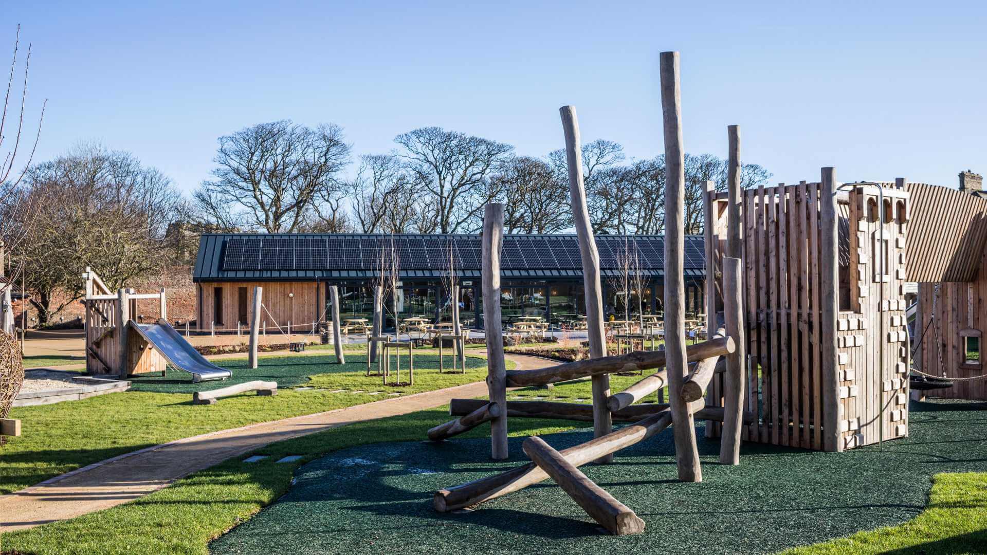 PLAYGROUND TO CAFE