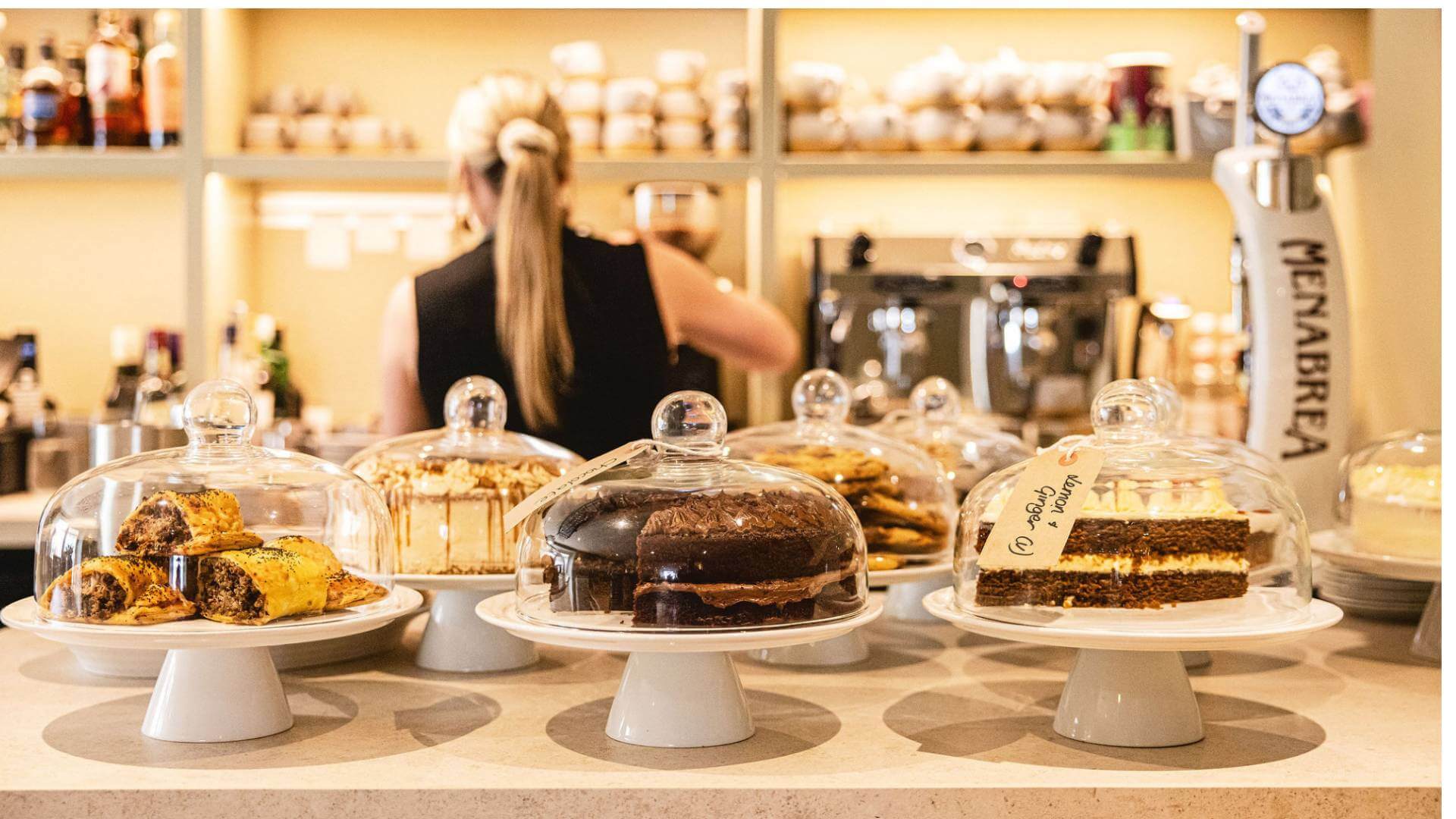 Cake stand 1