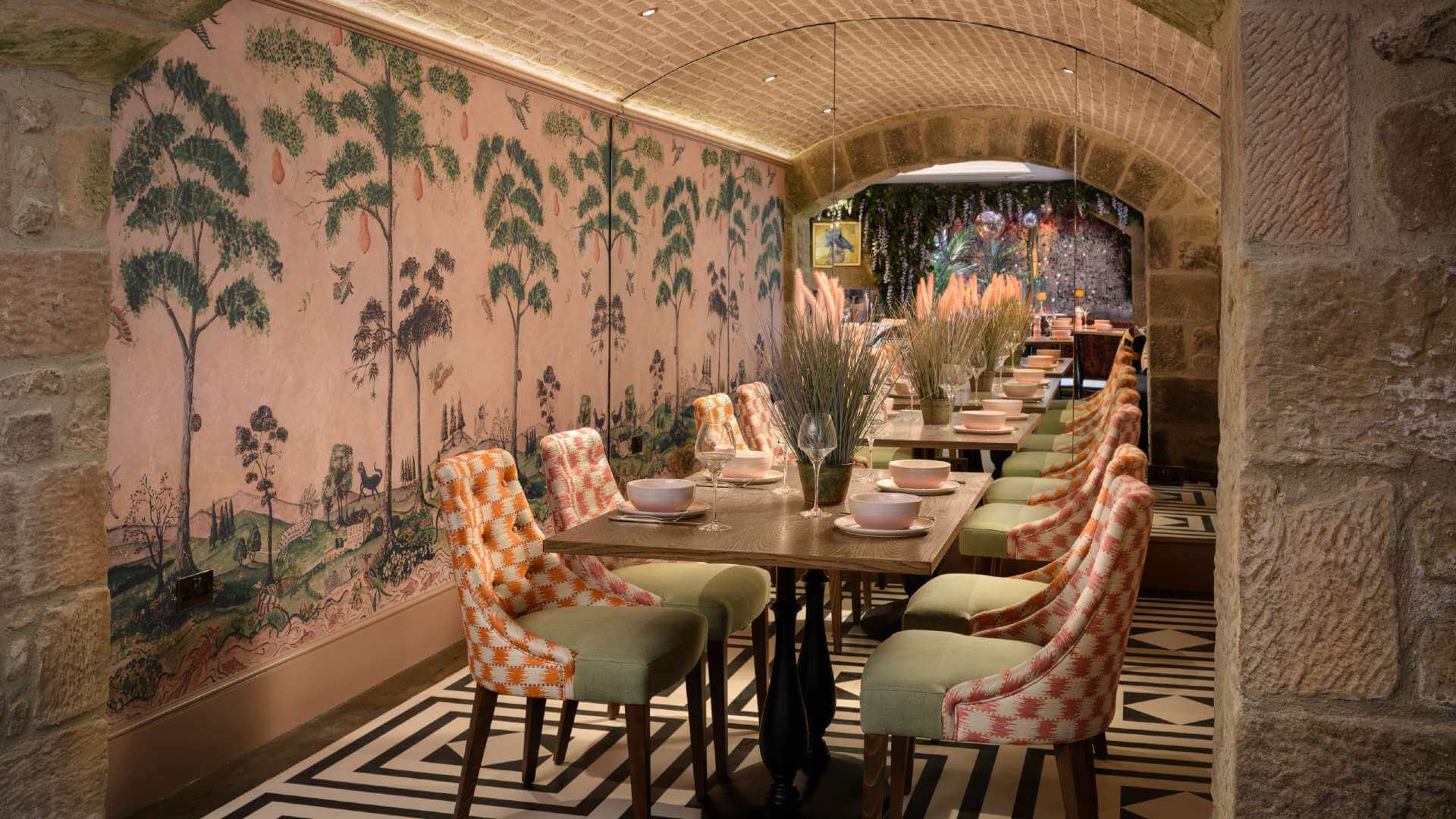 Bar dining