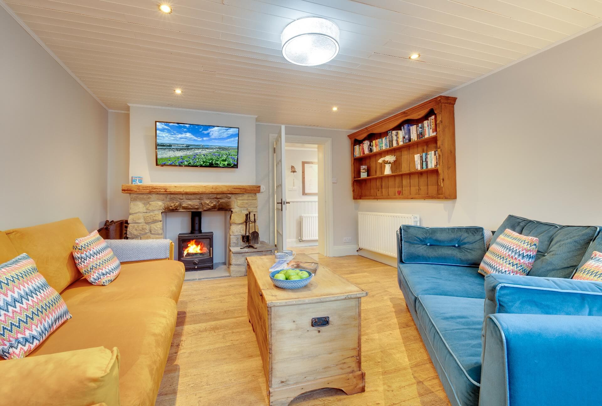 Guillemot Cottage lounge