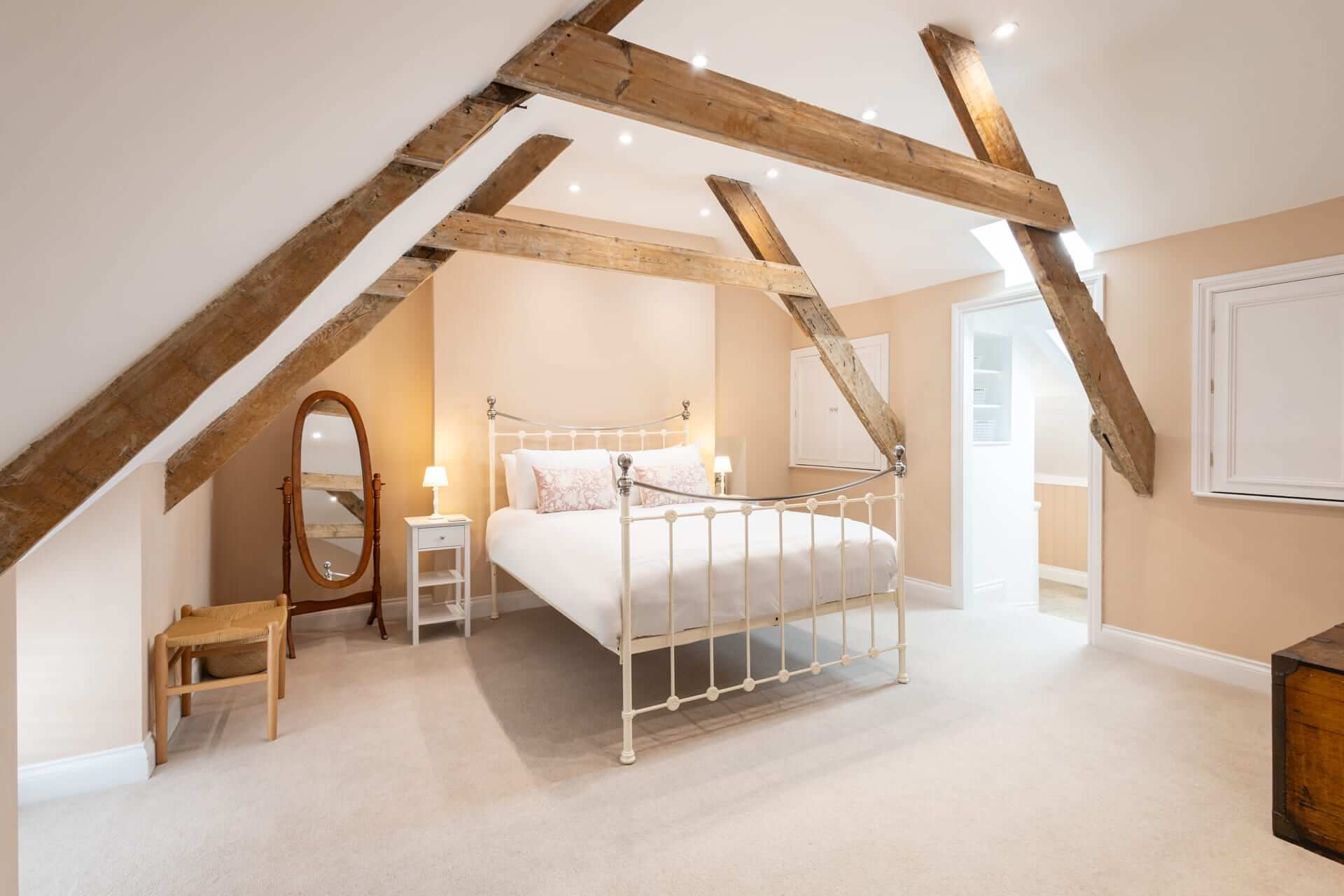 Bedroom beams