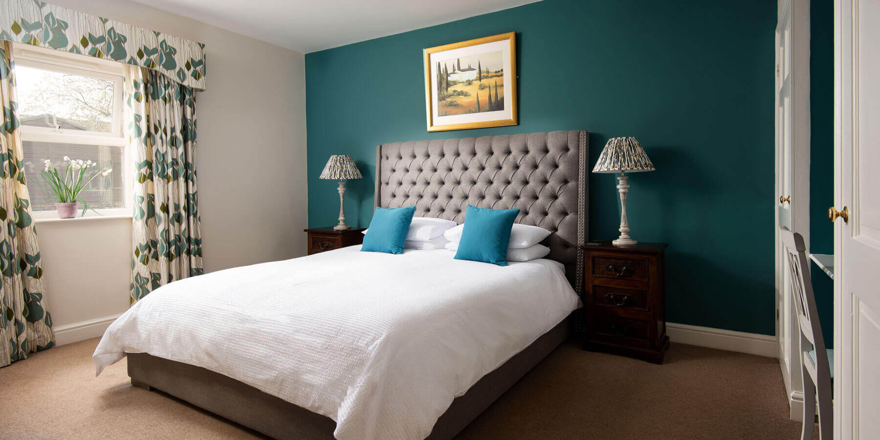 Castle Close bedroom