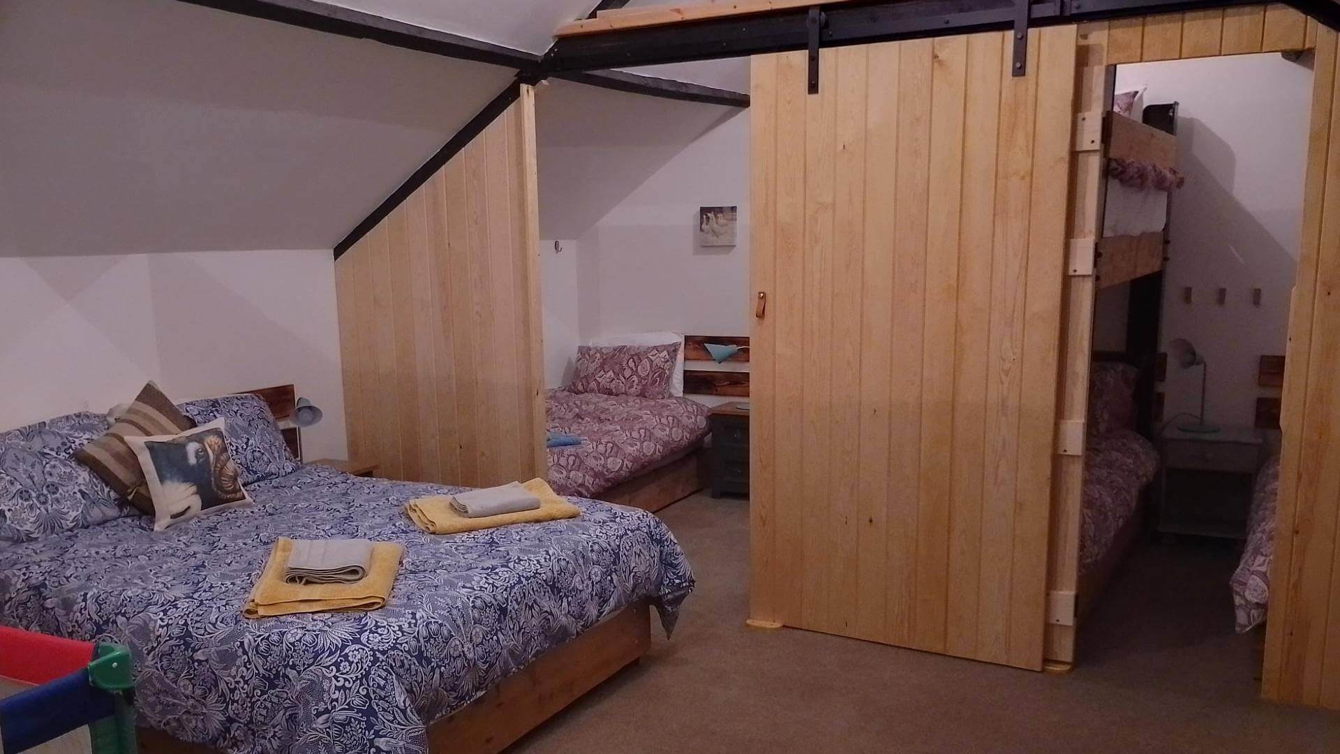 Bedroom bunk beds