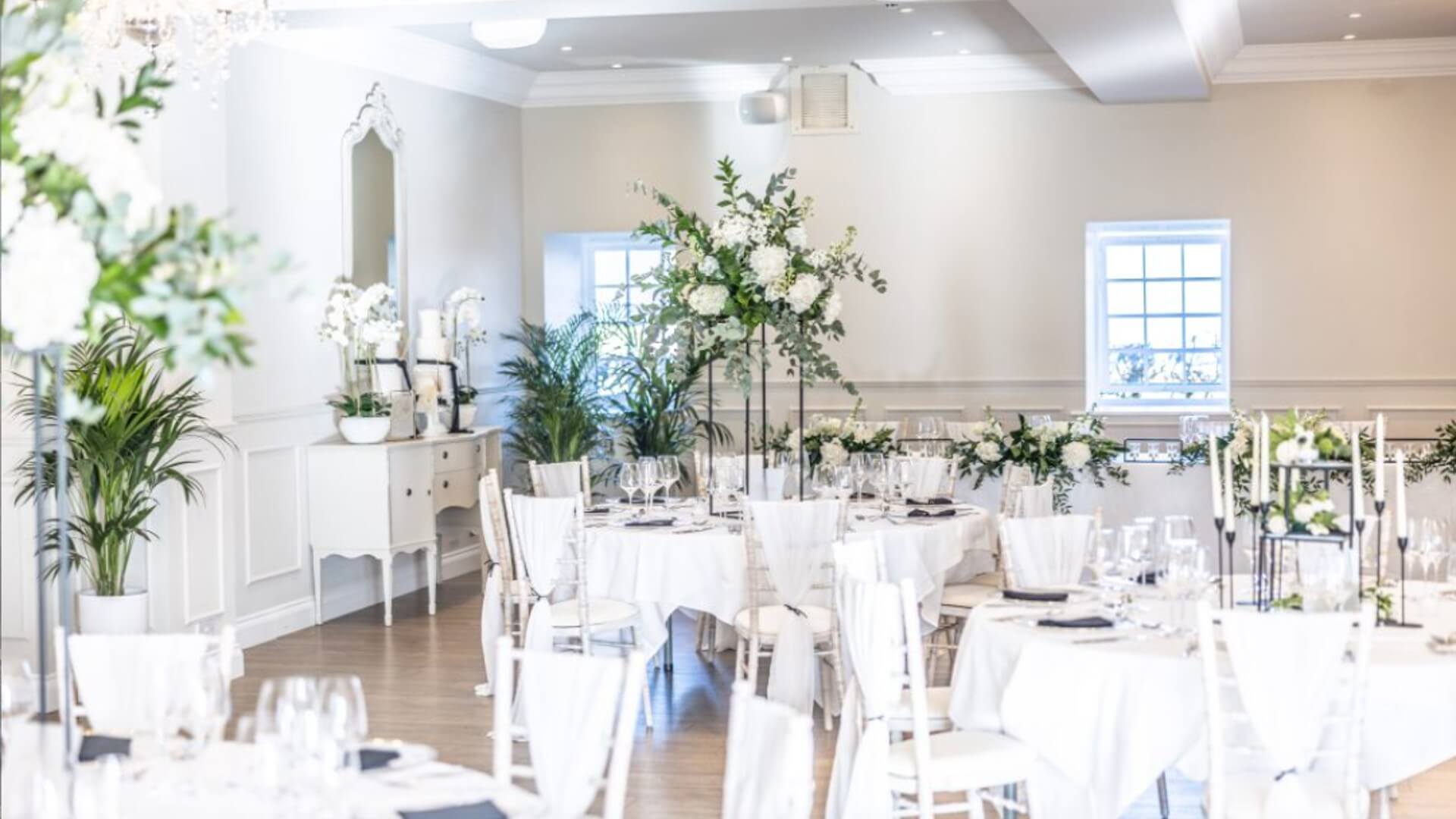 Wedding dining