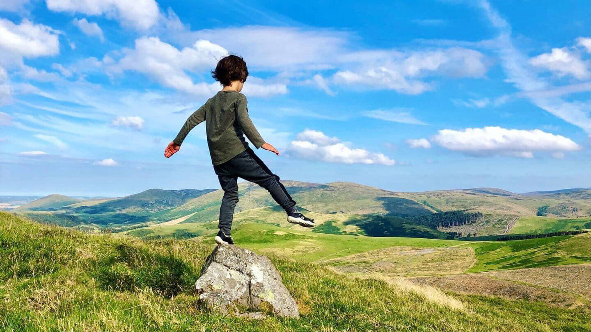 Special-offer-summer-HERO-credit-@cathycopson