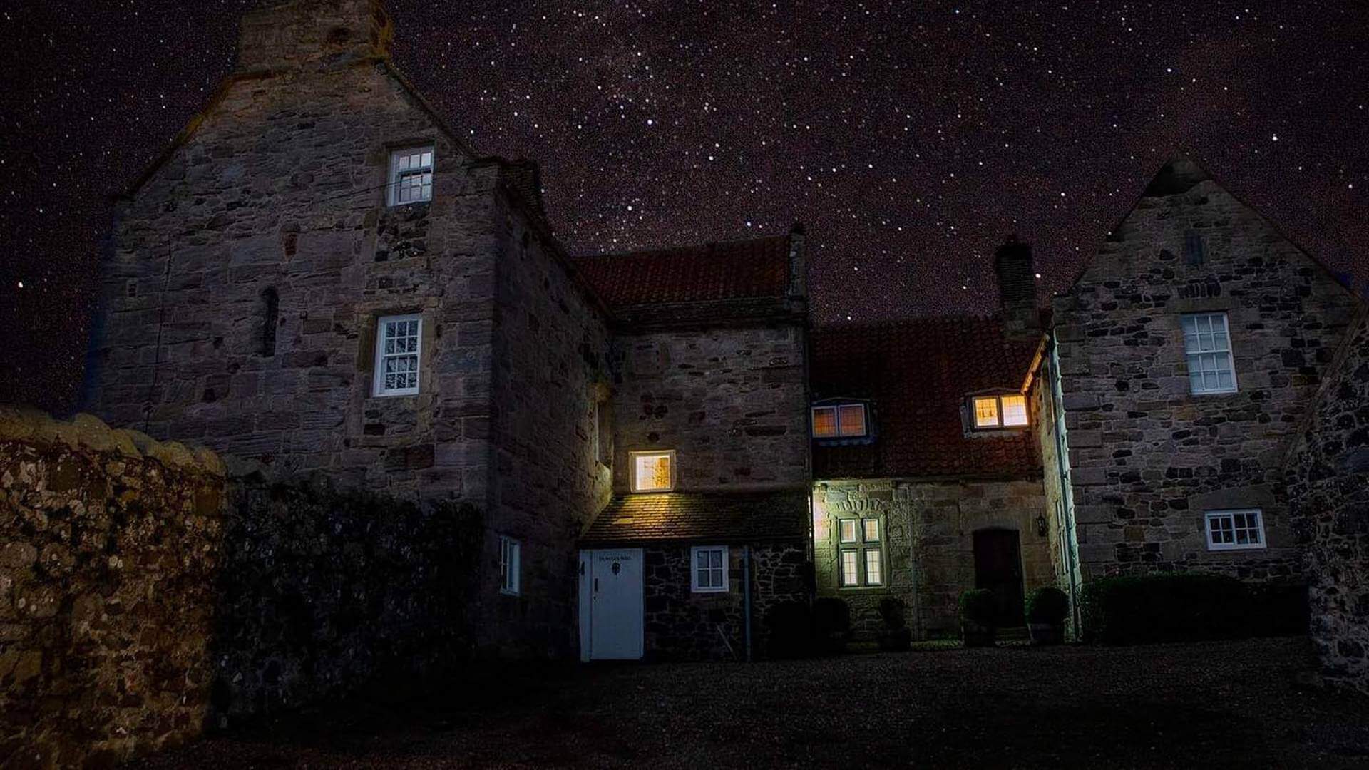 craster-accommodation_crd_beachandquiet
