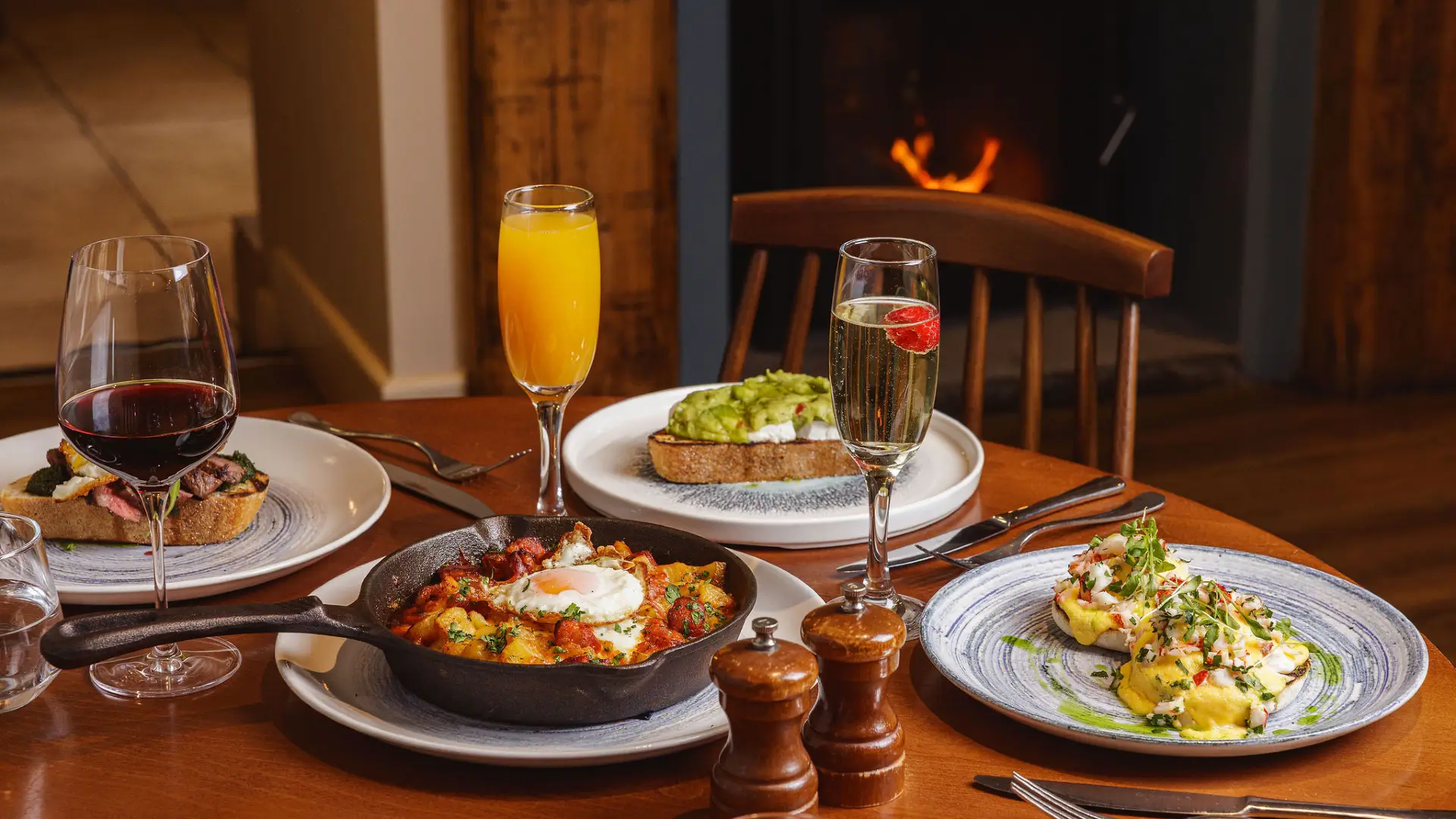 Taste Autumn Whittling House