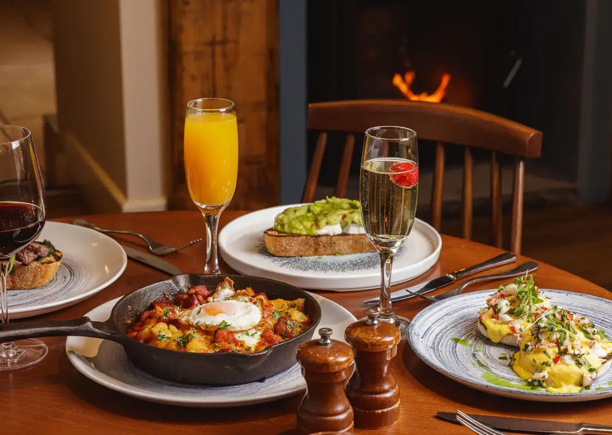 Taste Autumn Whittling House