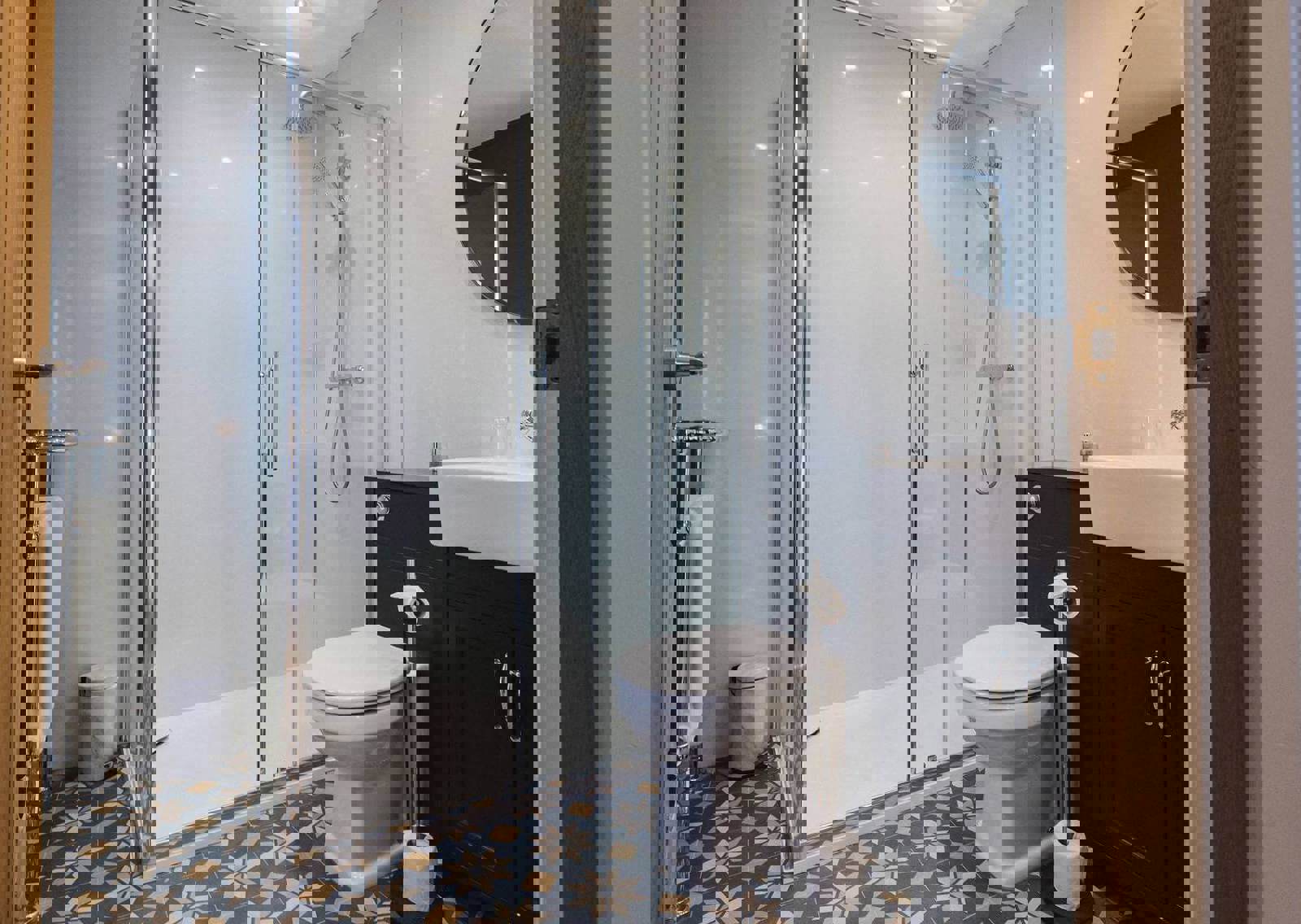 Bathroom_1.jpg