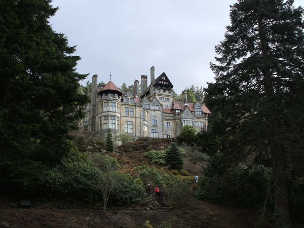 Charity opens doors to new discoveries