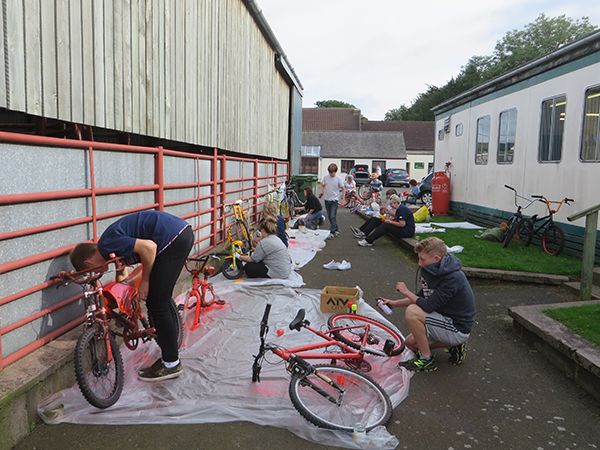 Paint party as Wooler prepares to welcome Aviva Tour of Britain