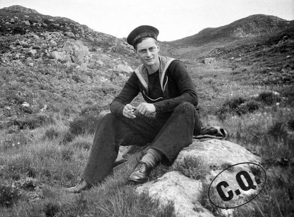 Enlist for a part in World War history project