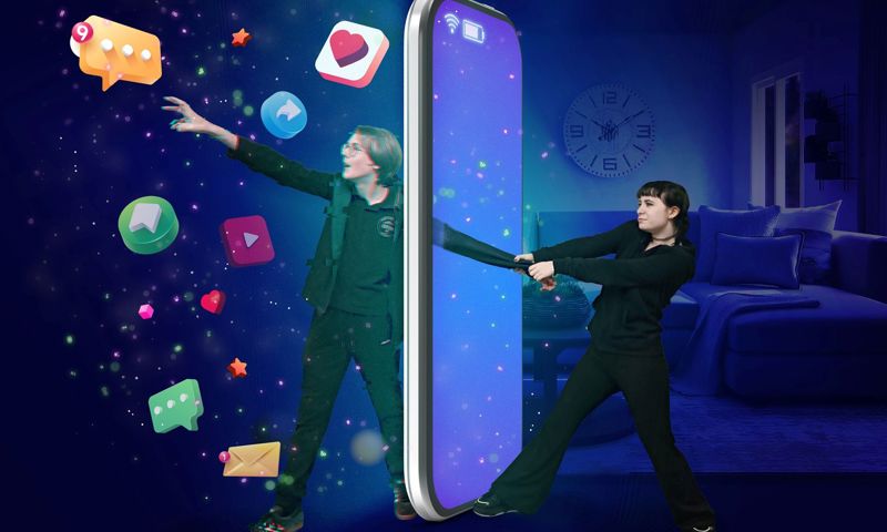 Wired Graphic Hero 2