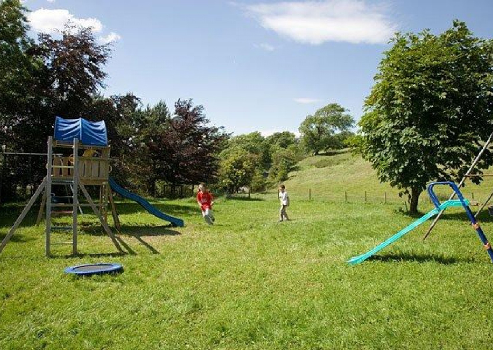 vn-large-playarea.jpg
