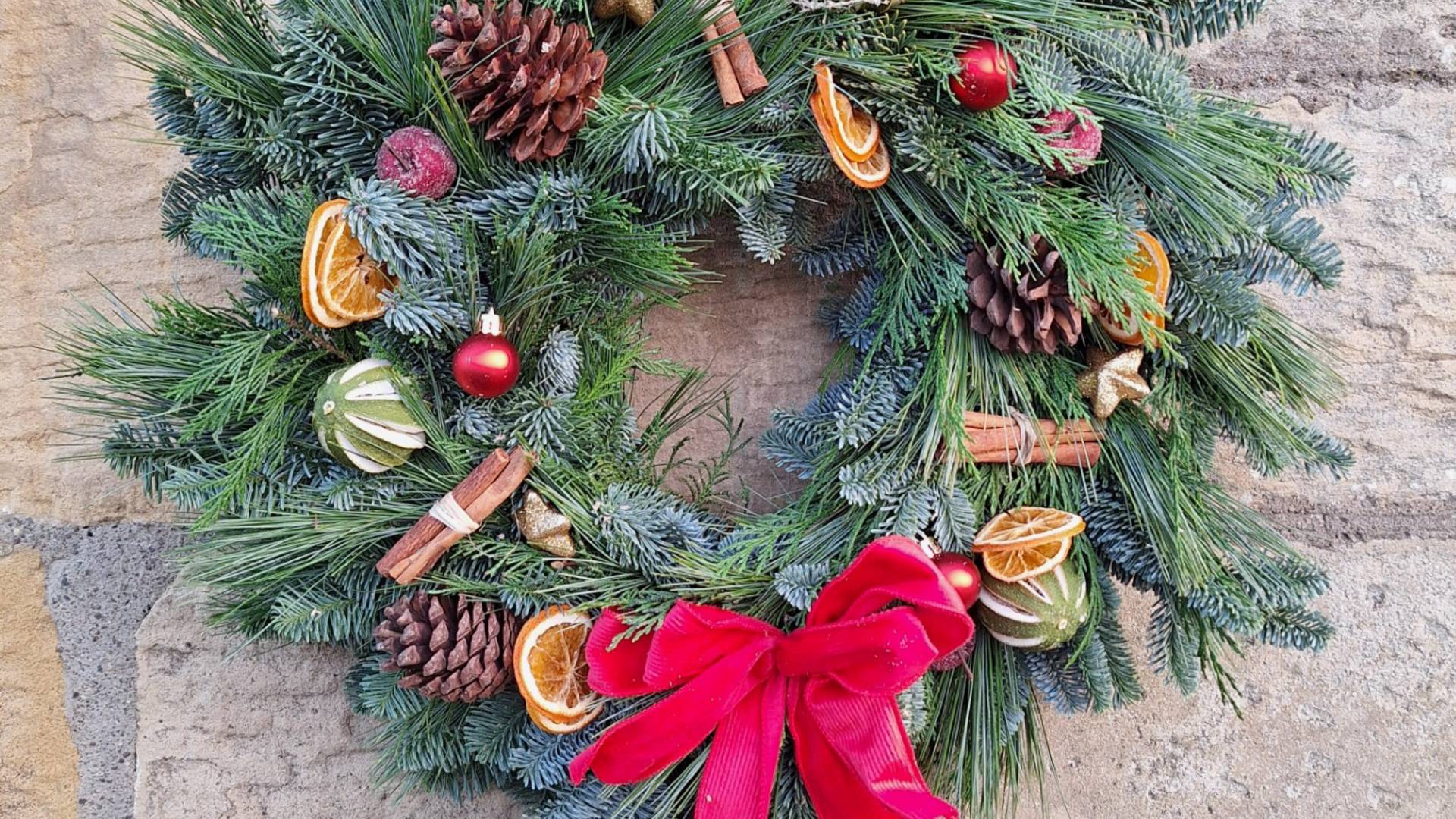 Bamburgh Castle Festive Wreath Event