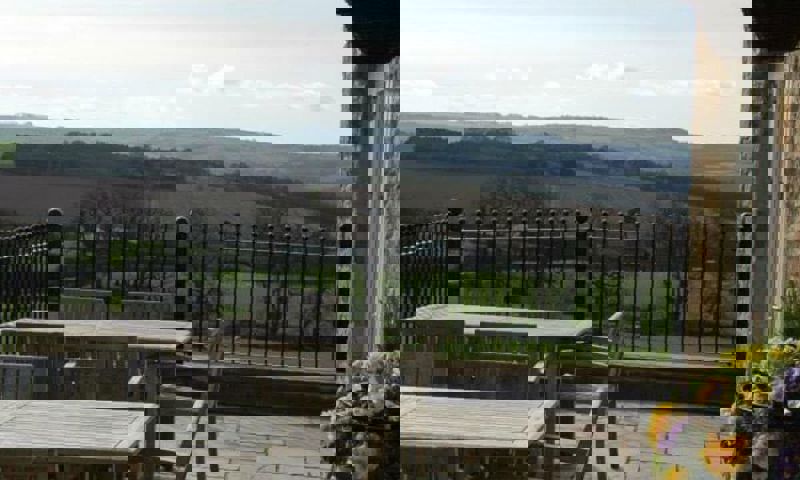 vn-large-Views-from-Duke-of-Wellington-Beer-Garden.jpg