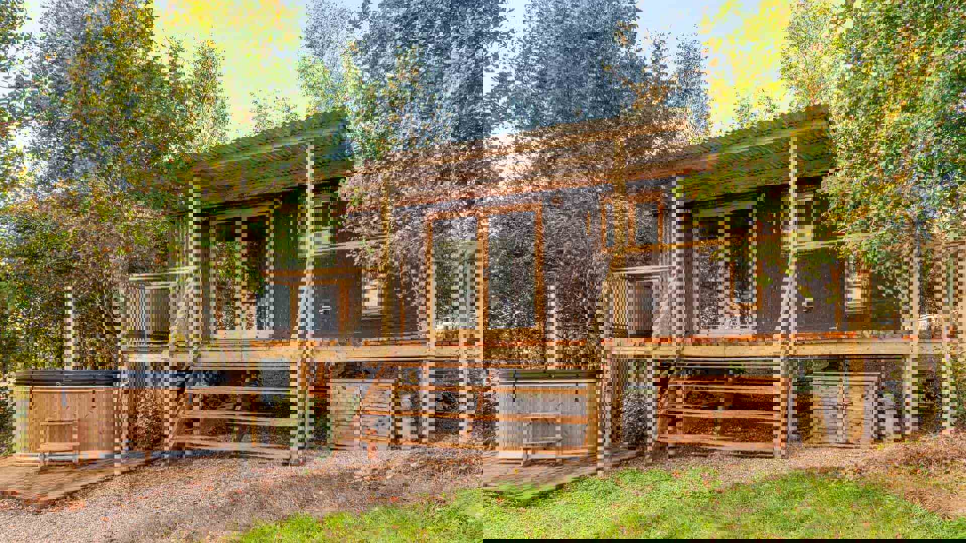 hillside-huts-hero_1