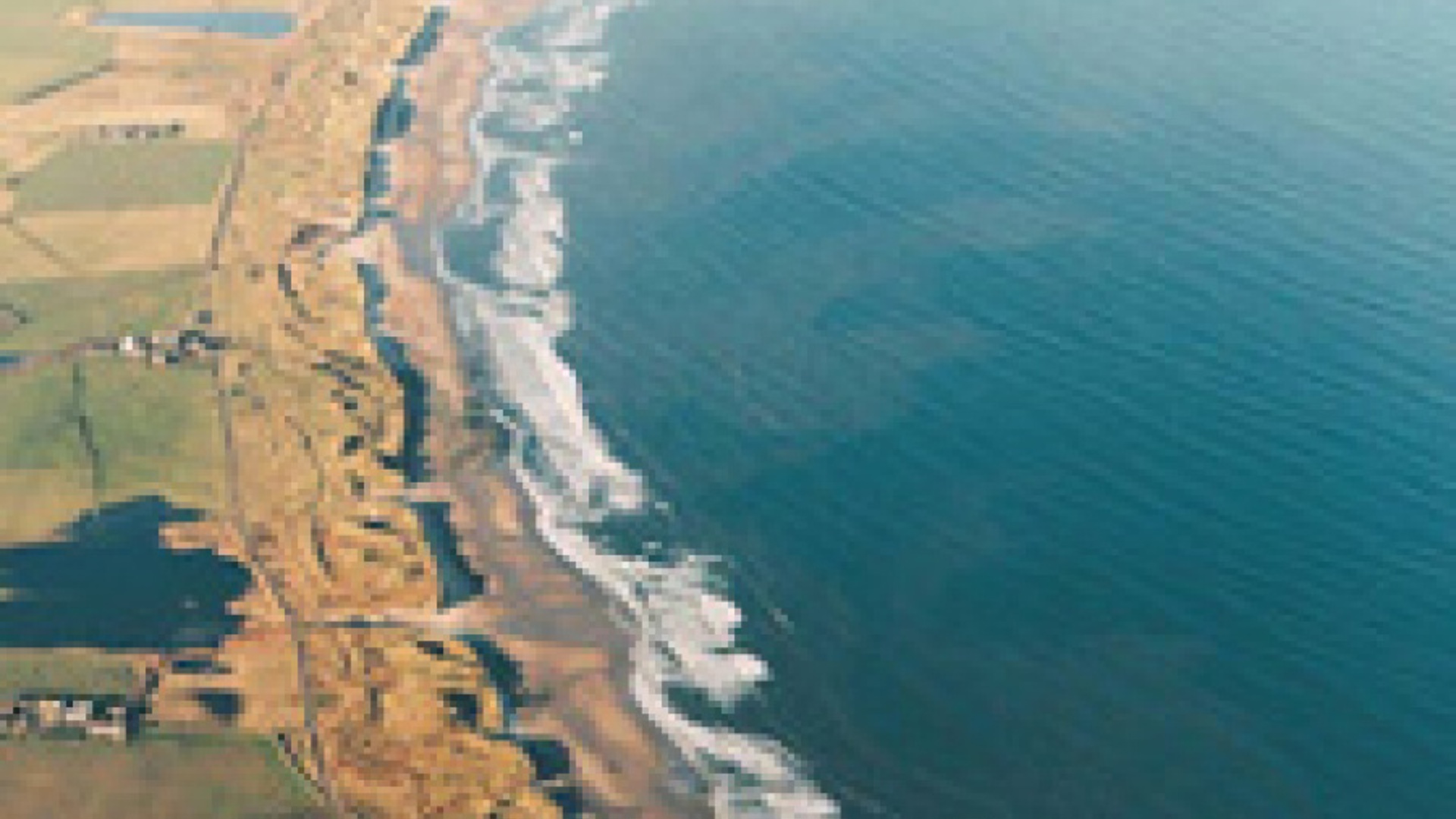 vn-large-Aerial-shot-of-Druridge-Bay.jpg