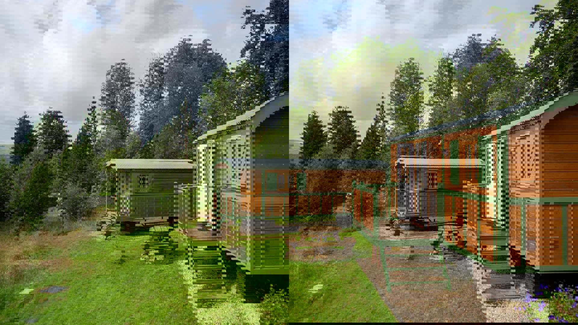 stanegate-hideaways-hero