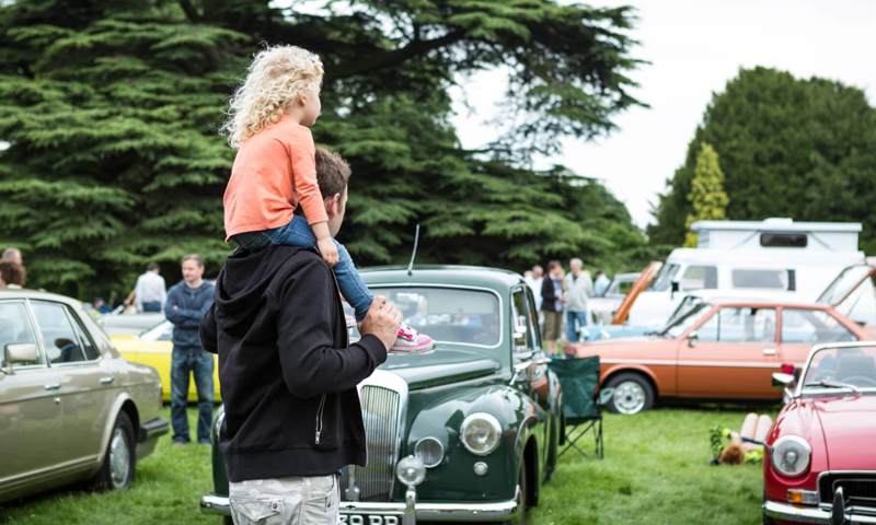 classic-cars-belsay-hall