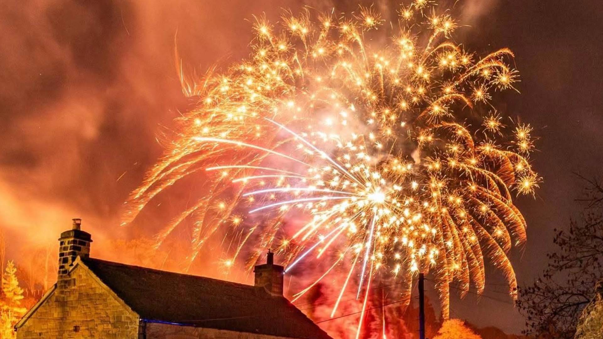 Blanchland Bonfire Night Credit@James Little Photography