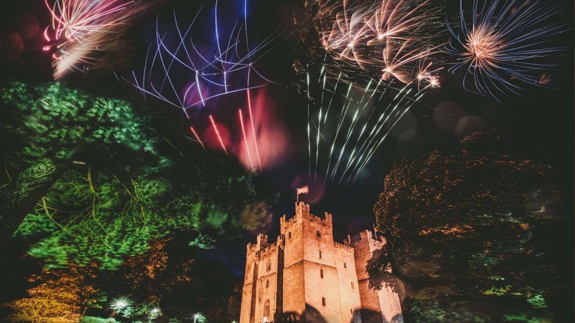 bonfire-night-hero