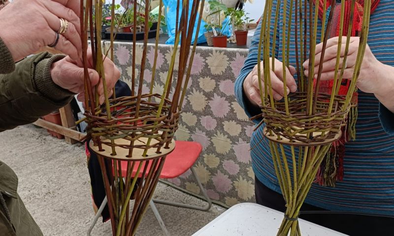 The Hearth Willow Feeders