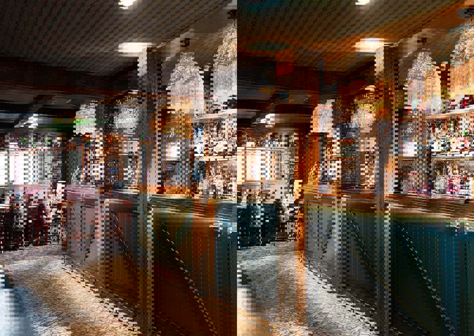 The-Bamburgh-Castle-Inn-Bar