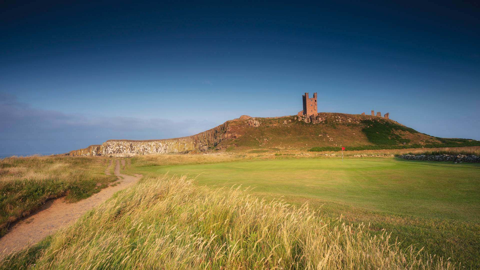 Dunstanburgh-Golf-Course-13-Hole