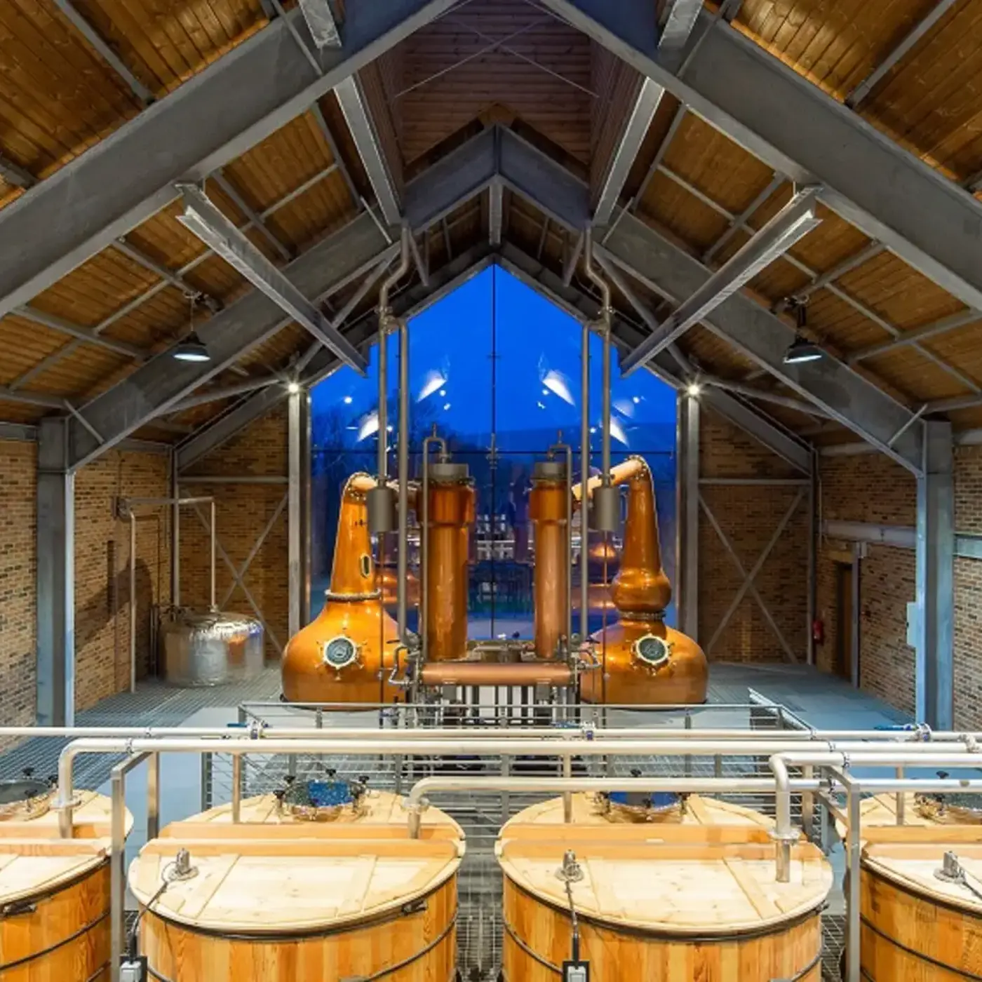 Ad Gefrin Hero 2025 USE