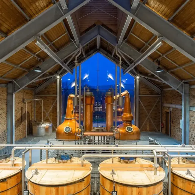 Ad Gefrin Hero 2025 USE