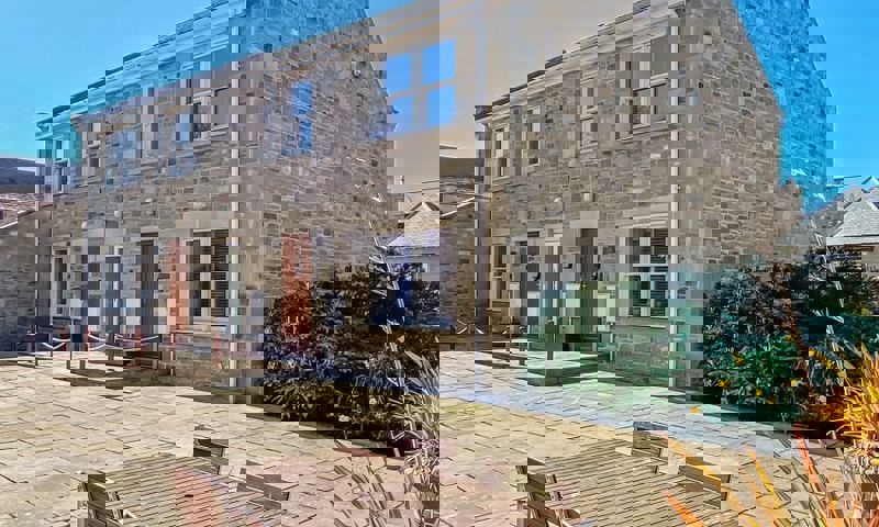 vn-large-Exterior