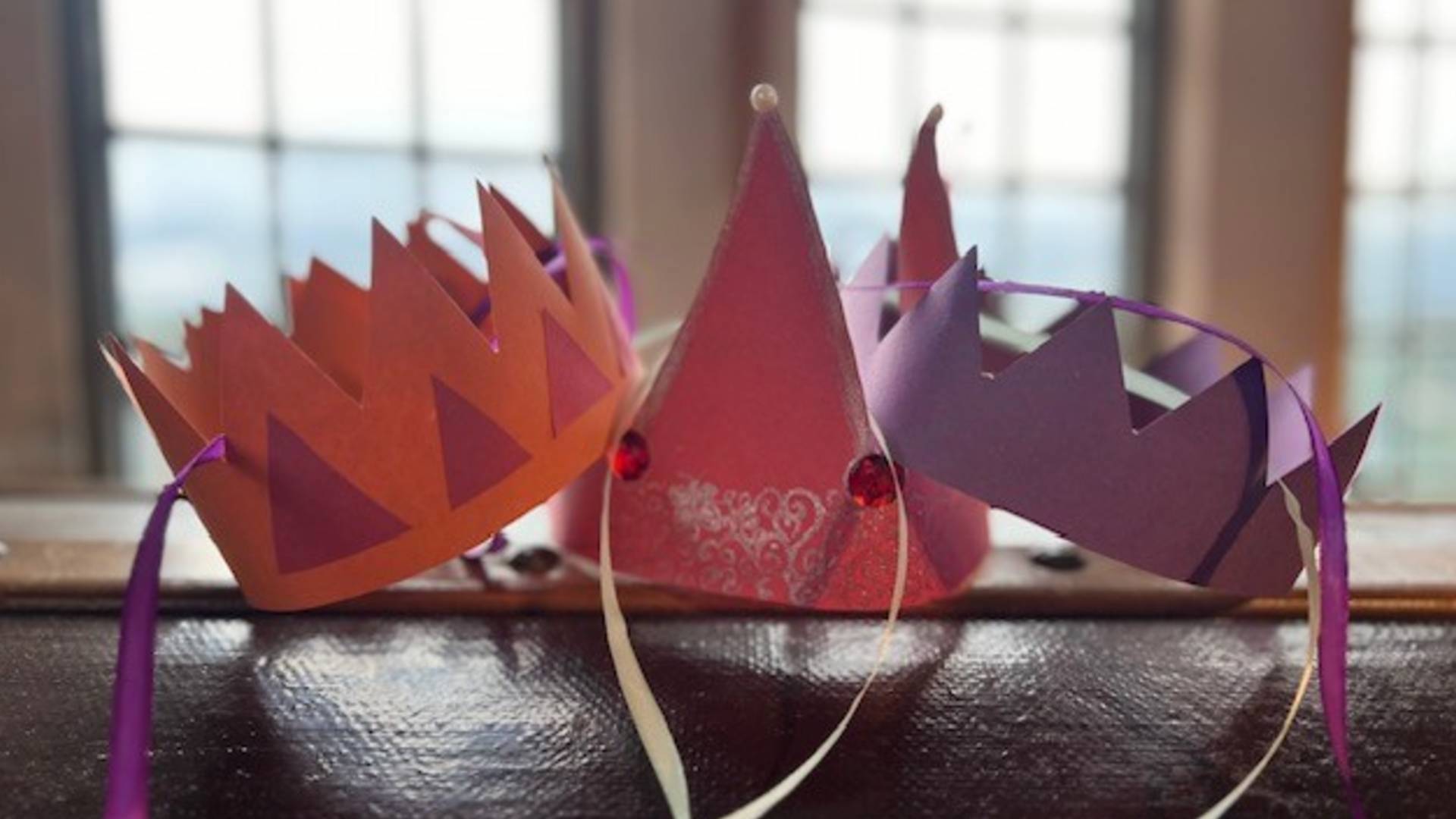 Bamburgh Castle Little Makers Crowning Glory