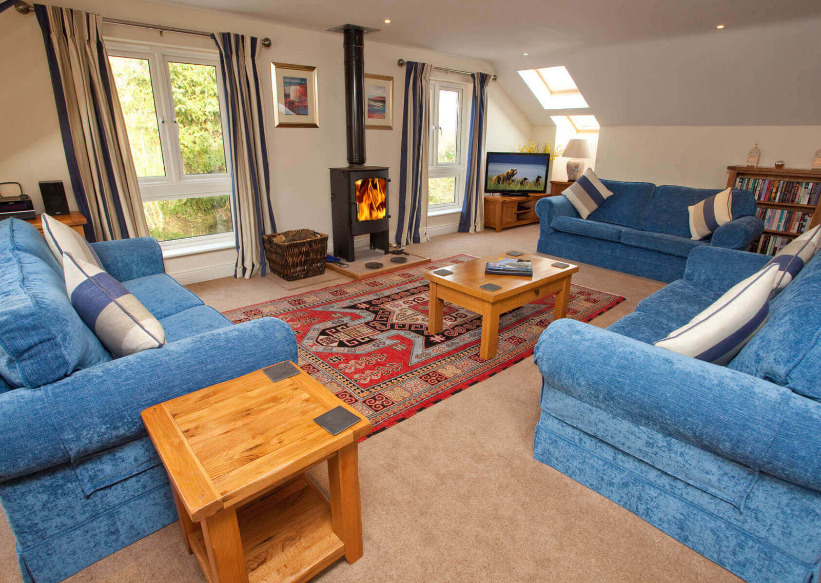 Outer-Moss-Sitting-Room-Slider