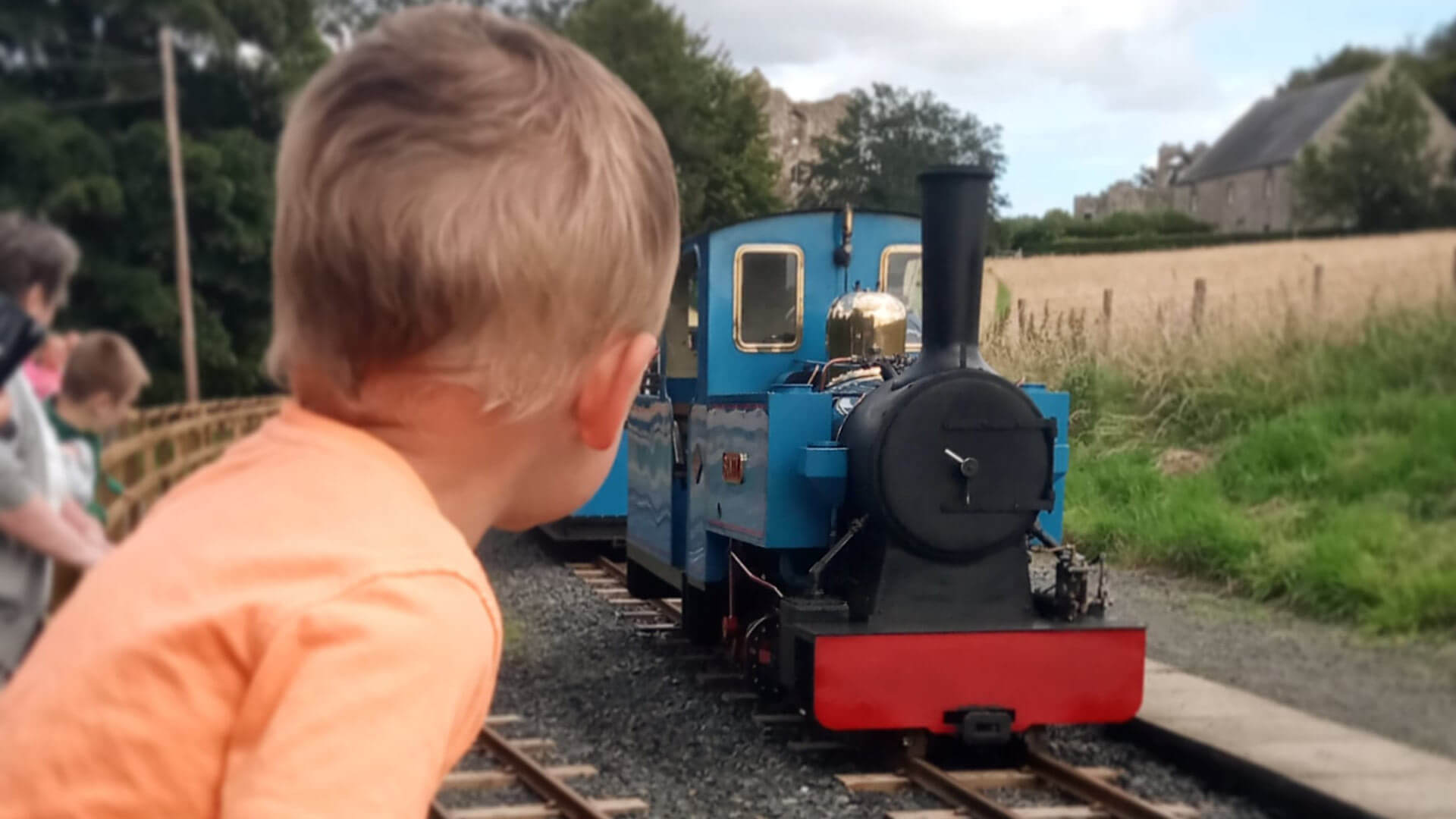 Ford-and-Etal-hero-2-1920x1080-credit-gasgibbons