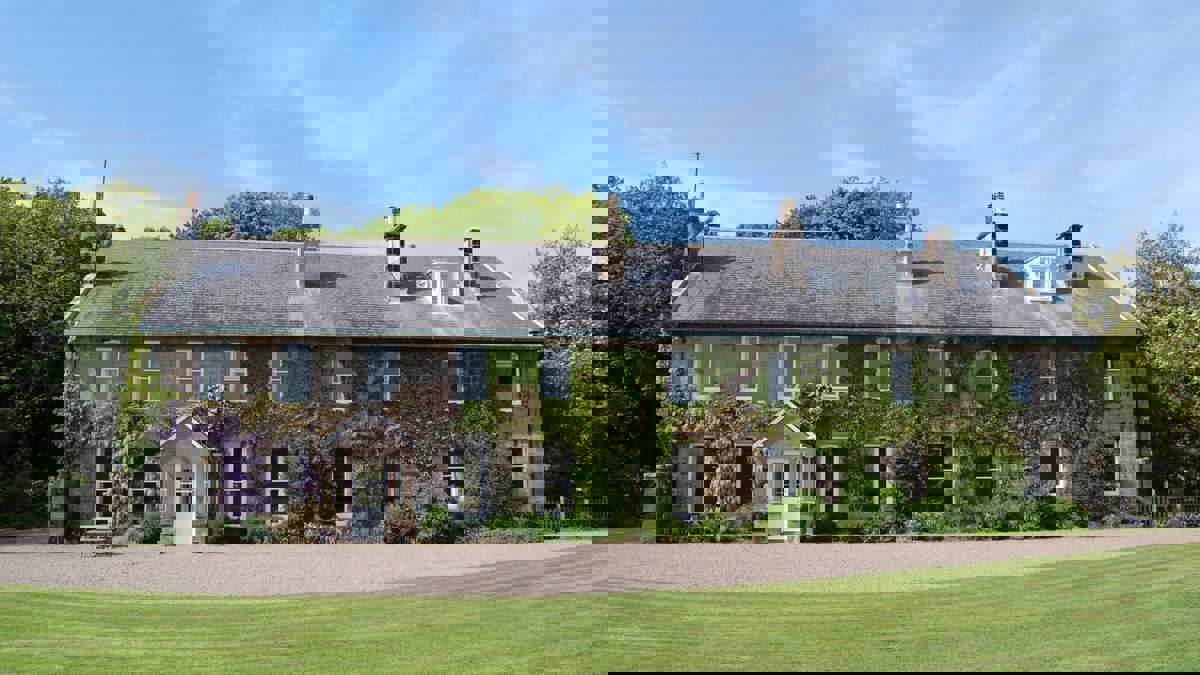 brunton-house-exterior